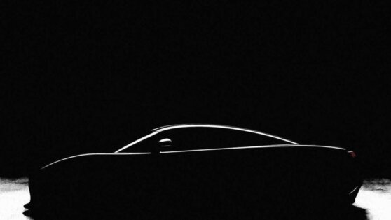 Koenigsegg показал тизер загадочного гиперкара Koenigsegg показал тизер загадочного гиперкара