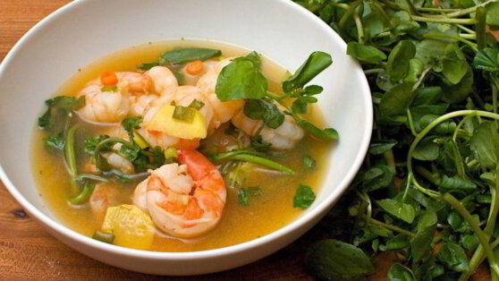Как приготовить бульон из креветочных панцирей