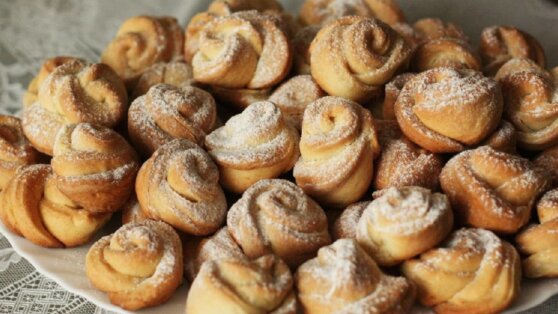 Как приготовить розочки из творожного теста