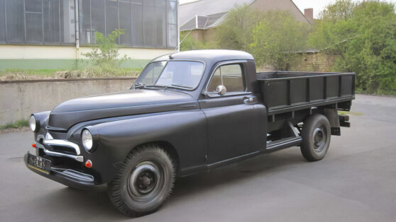 В Германии выставили на продажу уникальный ГАЗ М-20 «Победа»