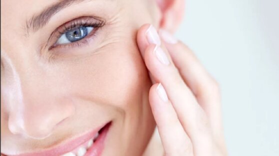 Блогер раскрыла необычный способ предотвратить появление морщин