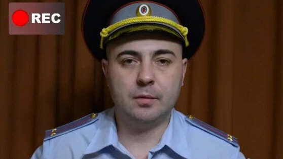 Задержан россиянин, кукарекавший в форме сотрудника ДПС