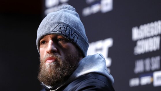 Конора Макгрегора задержали за опасное вождение