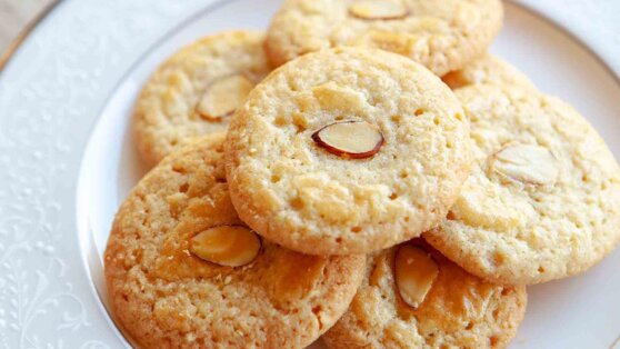 К завтраку: рецепт миндального печенья без глютена