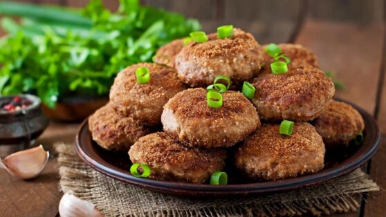 Свиные котлеты с кабачками: пошаговый рецепт