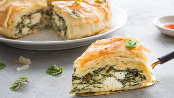 Как приготовить пирог со шпинатом и сыром фета