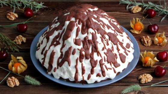 Как приготовить торт «Панчо» с ананасами и грецким орехом