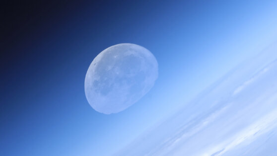 Российские ученые выявили новую опасность для человека на Луне