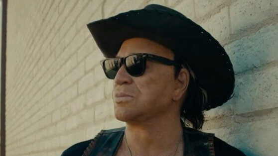 «Вообще все»: Микки Рурк раскрыл, кому оставит наследство