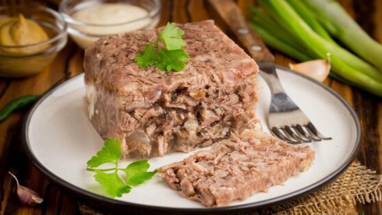 Как приготовить холодец из говядины и курицы