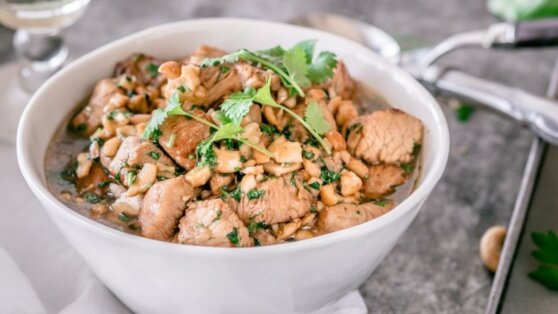 Рецепт индейки с кинзой и кешью