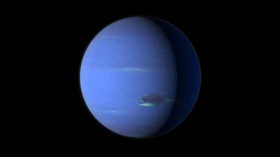 Ученых удивило резкое охлаждение атмосферы Нептуна