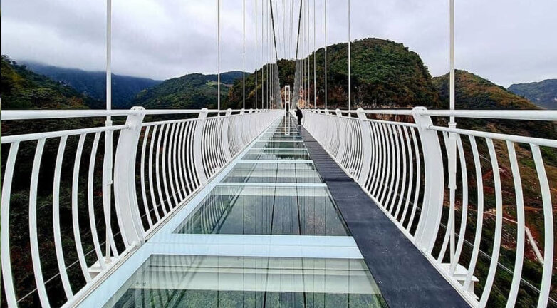 Стеклянный мост во Вьетнаме