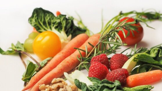 Медик дала советы по здоровому питанию на майские праздники