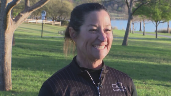 Женщина пробежала 999 марафонов и готовится к тысячному Женщина пробежала 999 марафонов и готовится к тысячному