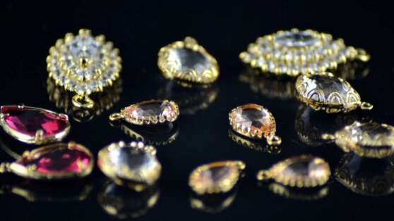 Преступники украли несколько сумок ювелирки из бутика Chanel