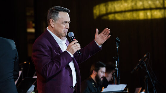 В Москве началось прощание с певцом Ренатом Ибрагимовым