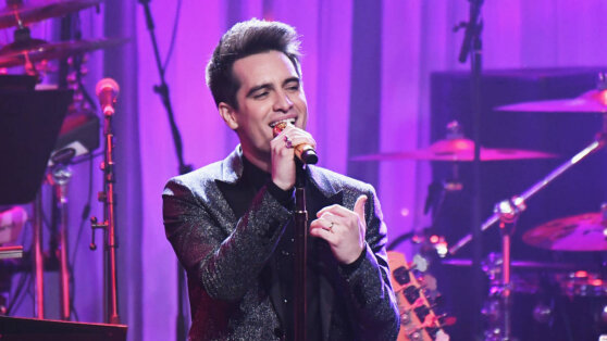 Panic! At The Disco анонсировали сингл Viva Las Vengeance