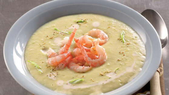 Рецепт картофельного крем-супа с креветками и мясом криля