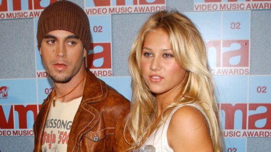 Курникова с детьми нежно поздравила Иглесиаса с днем рождения