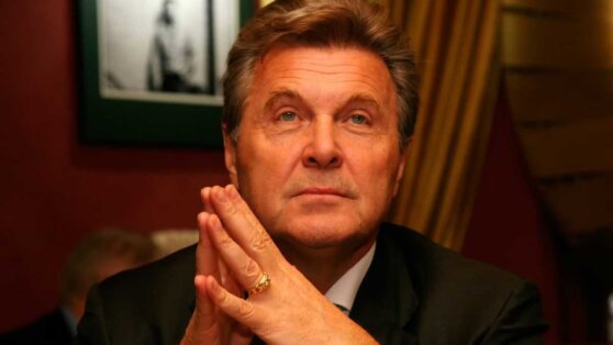 Лев Лещенко рассказал о своей первой любви Лев Лещенко рассказал о своей первой любви