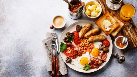 Рецепт с историей: готовим английский завтрак