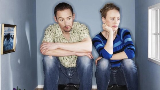 Психолог раскрыла, как сохранить отношения в тесной квартире