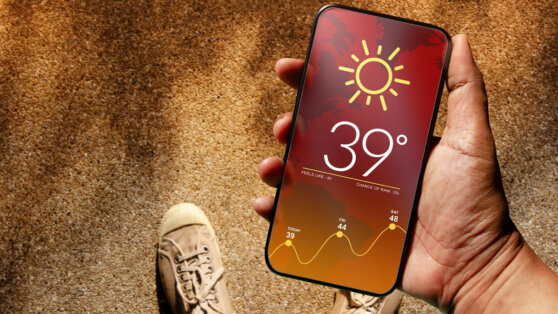 Назван способ уберечь смартфон от перегрева в жару