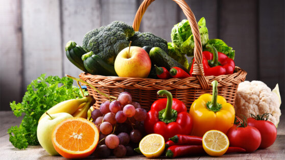 Сколько нужно съедать овощей и фруктов в день, рассказала диетолог