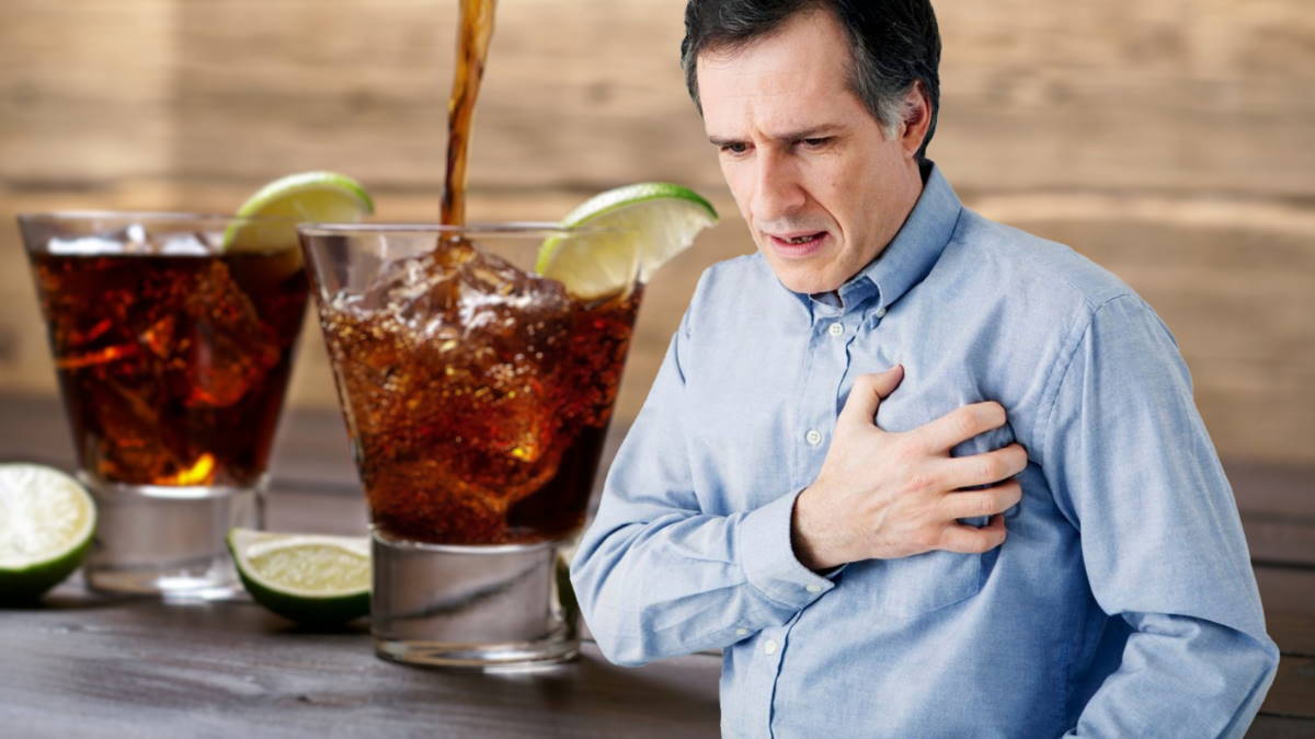 алкогольный напиток и боль в сердце