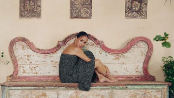 Меган Маркл объяснила, почему они с Гарри покинули Великобританию