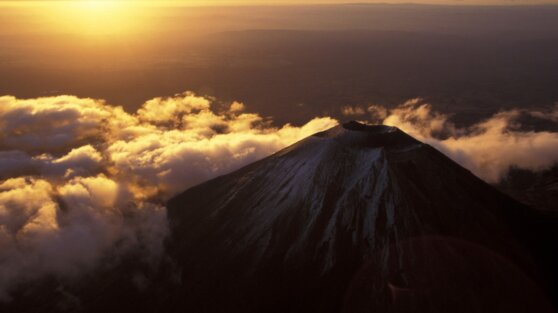 Из-за необычной активности супервулкана объявлена тревога