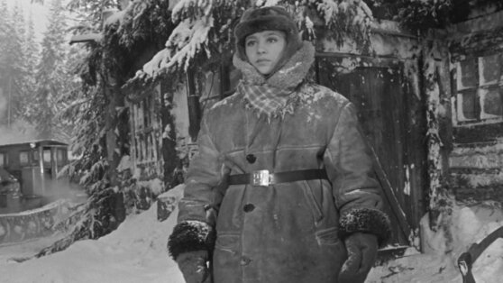 Пять модных предметов советского гардероба снова попали в тренды