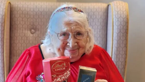 100-летняя женщина назвала необычный секрет долголетия