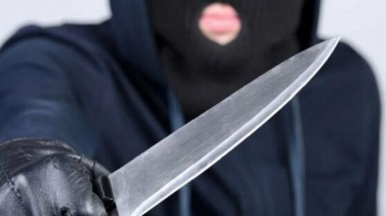 Грабитель случайно выбрал жертвой собственного сына