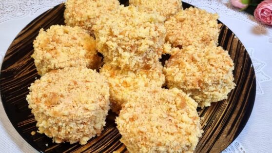 30 минут на кухне: медовые пирожные без выпечки