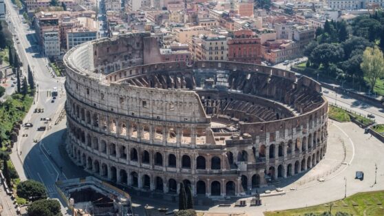 Современные гладиаторы: Илон Маск и Цукерберг могут сразиться в историческом месте