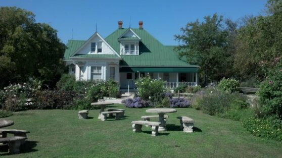 Из дома каннибала сделали закусочную