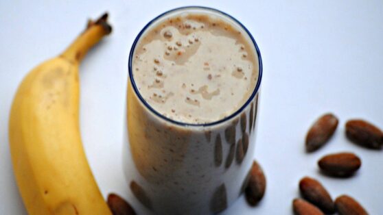 Врач назвала самые вредные для завтрака продукты